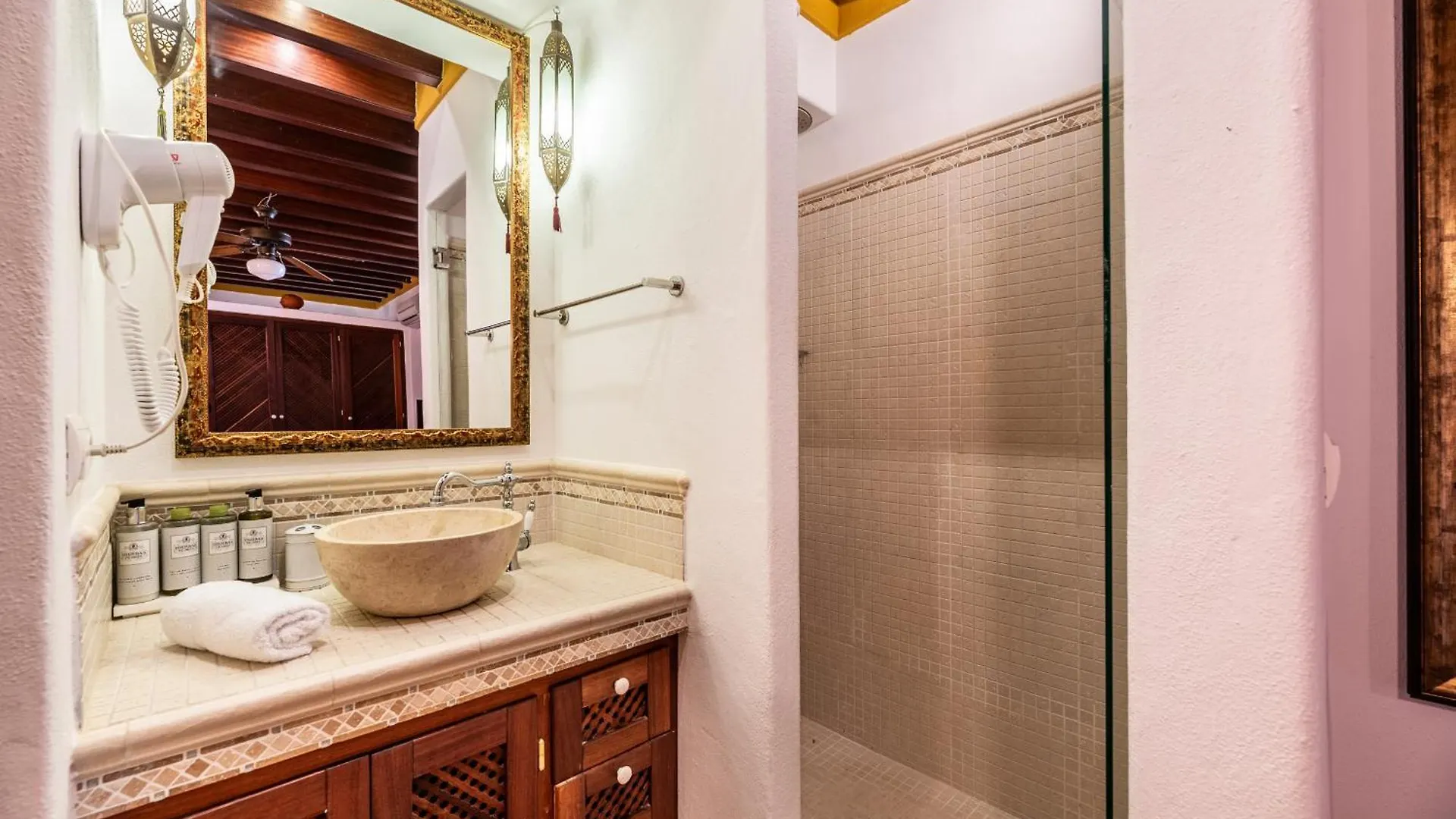 Villa Andreuet Sant Carles de Peralta 0*,